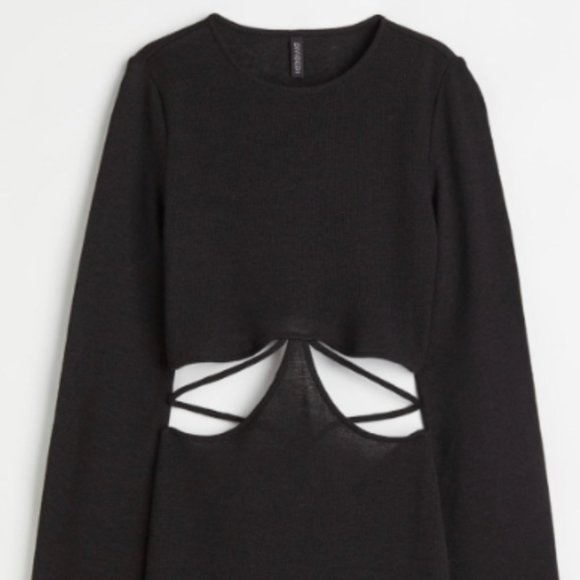 H&M Dresses & Skirts - NWT H&M long sleeve dress with cutouts at waist